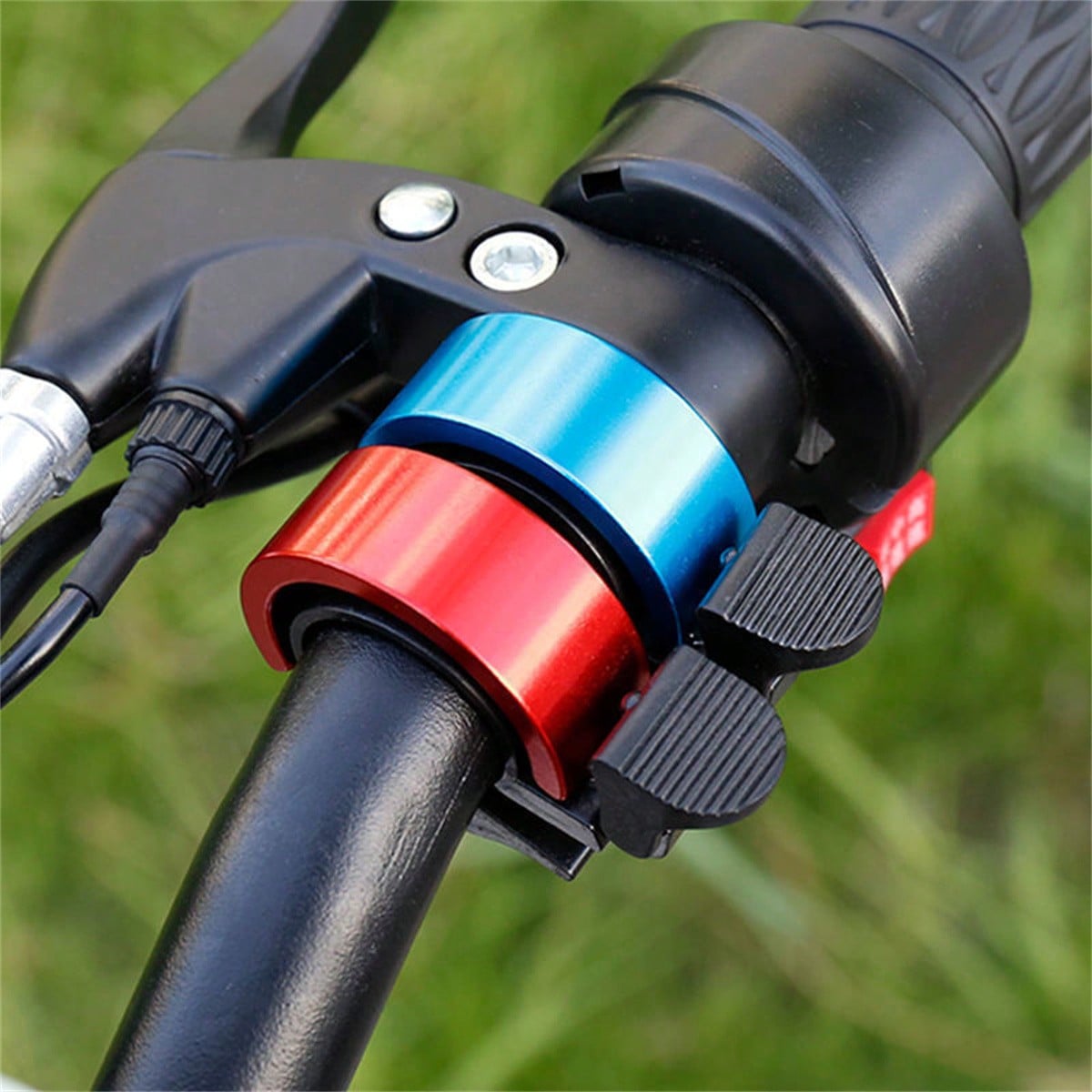 جرس دراجة عالي الصوت من الألوم - مراجعة Bell Handlebar Ring وسعره