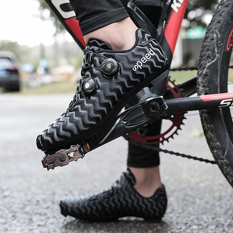 مناسب لسباقات الطرق والتنقل ال - مراجعة Cycling Shoes For Commute وسعره
